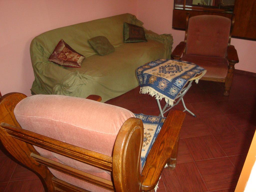Tamari Guest House Τελάβι Δωμάτιο φωτογραφία